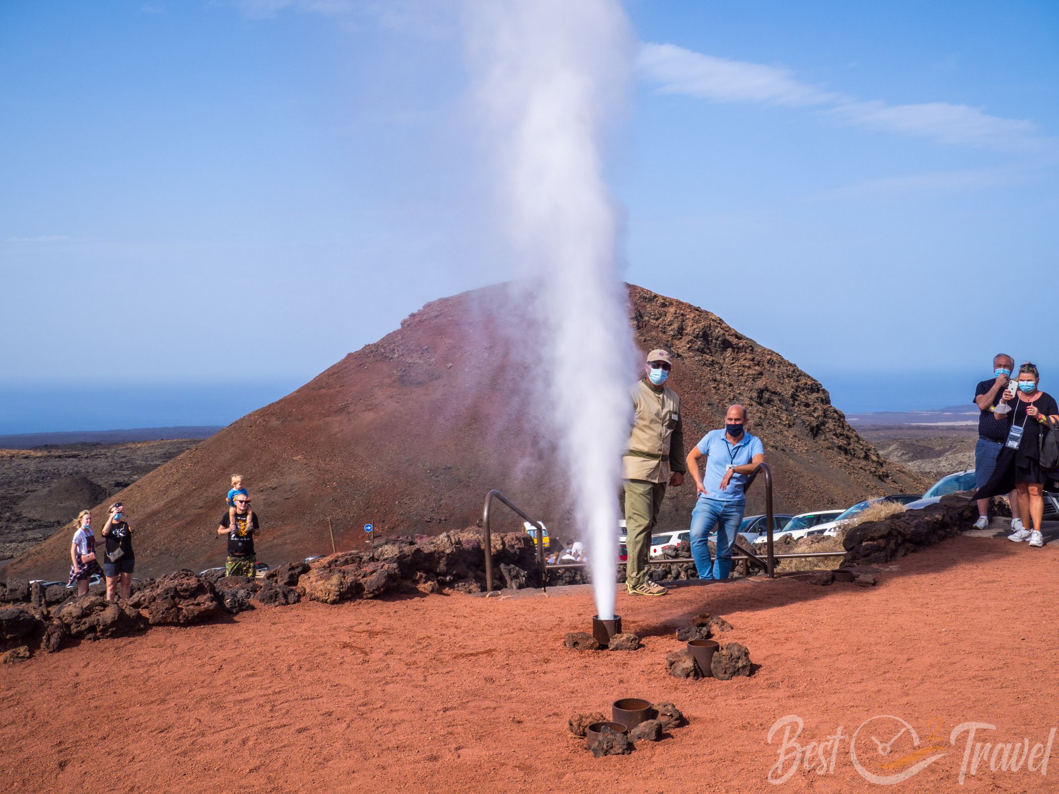 3-volcano-hikes-and-all-about-timanfaya-national-park-in-lanzarote
